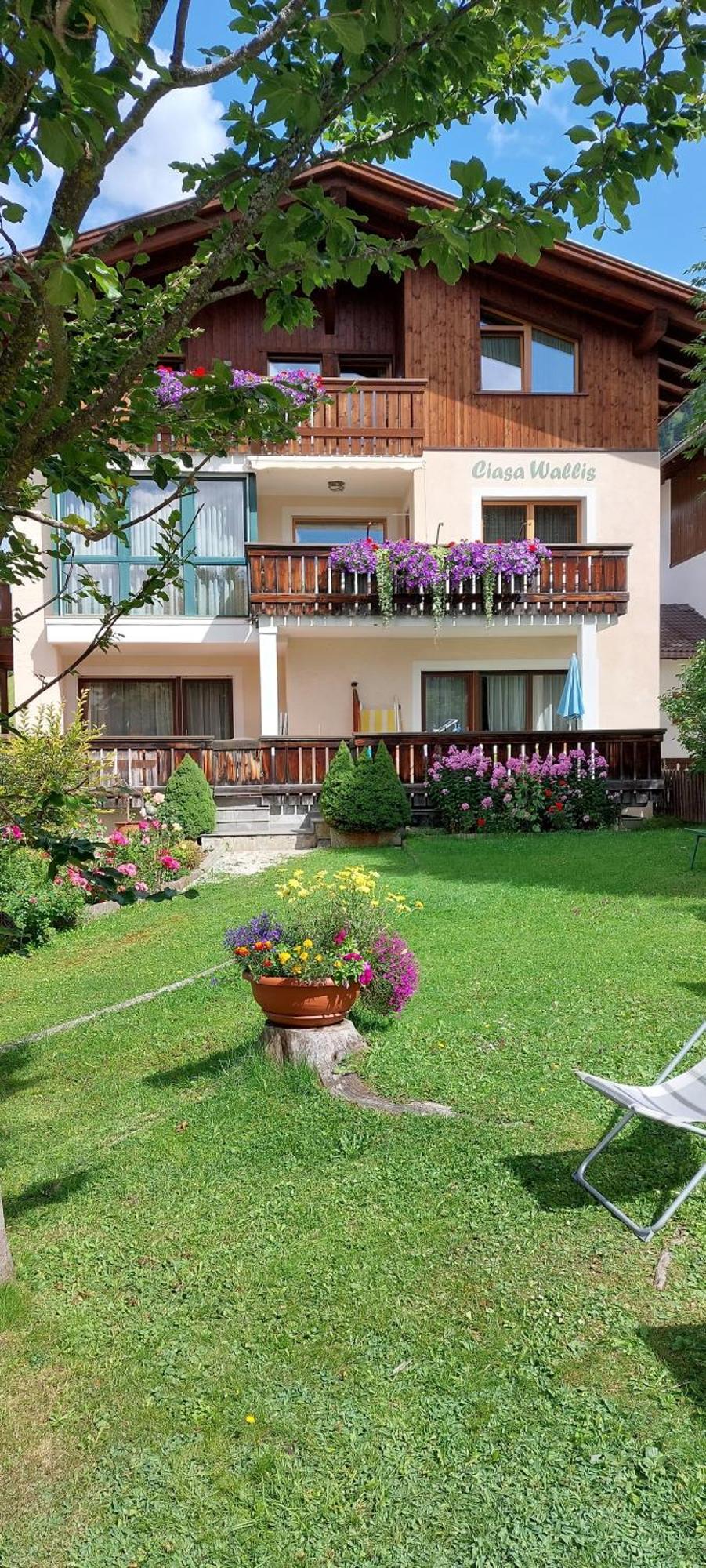 Ciasa Wallis Badia  Extérieur photo