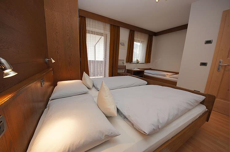 Ciasa Wallis Badia  Chambre photo