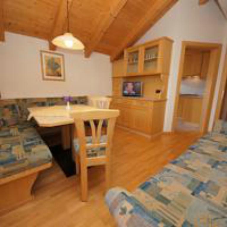 Ciasa Wallis Badia  Extérieur photo